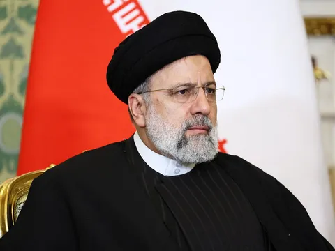 Iran xác nhận Tổng thống Ebrahim Raisi đã tử nạn trong vụ rơi trực thăng