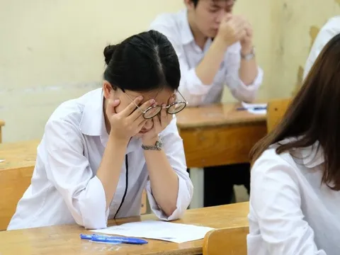 Căng thẳng thi cử: Áp lực vô hình, hệ quả hiện hữu