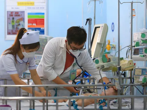 Hà Nội: Sốt xuất huyết giảm, tay chân miệng tăng