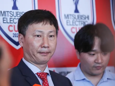 Hai nguy cơ lớn của tuyển Việt Nam làm khó HLV Kim Sang Sik