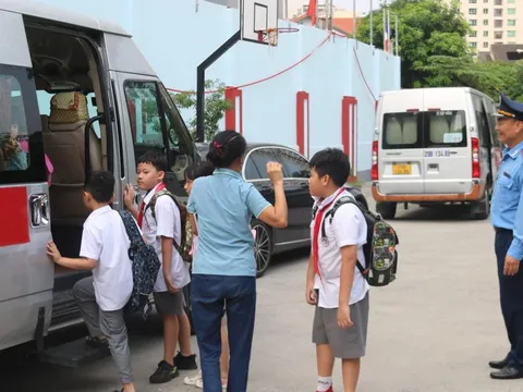 Đề xuất trang bị còi báo động khẩn cấp cho xe đưa đón học sinh