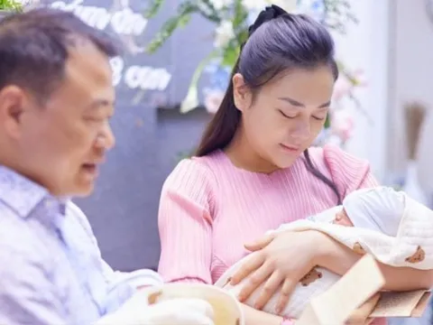 Phương Oanh bày tỏ nỗi lòng của mẹ bỉm sữa, nhiều người đồng cảm