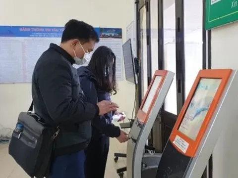 Đường sắt thí điểm bán vé tự động xếp chỗ trên tàu
