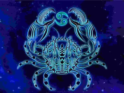 3 chòm sao tiền vào túi như nước trong 15 ngày tới