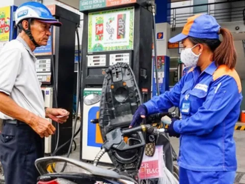 Giá xăng dầu hôm nay 16/7: Tiếp tục tăng trên thị trường thế giới, chuyên gia dự báo gì?