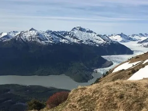Mỹ: Băng tan đáng báo động tại bang Alaska