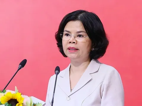 Miễn nhiệm chức vụ Chủ tịch UBND tỉnh Bắc Ninh đối với bà Nguyễn Hương Giang