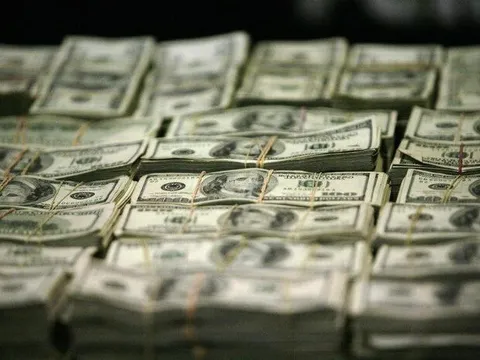 Tỷ giá USD hôm nay 10/8: Quay đầu giảm phiên cuối tuần