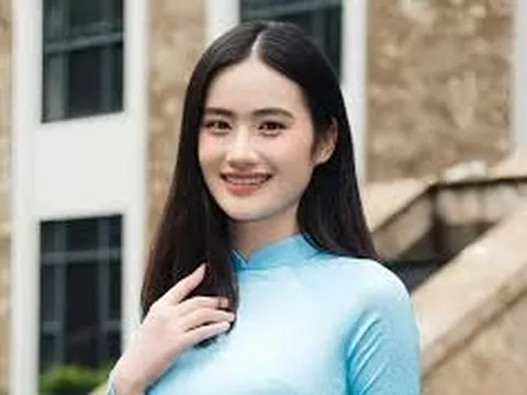 Hoa hậu Ý Nhi lộ sai sót khi dùng tiếng Anh