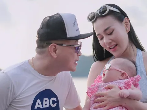 Shark Bình và Phương Oanh ủng hộ 500 triệu đồng tới bà con ở vùng lũ