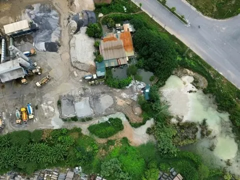 Bị "tuýt còi" xử phạt, trạm trộn bê tông Minh Tâm An Khánh vẫn hoạt động gây ô nhiễm môi trường