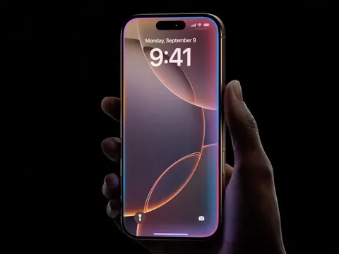Apple tăng phí thay pin cho iPhone 16 Pro
