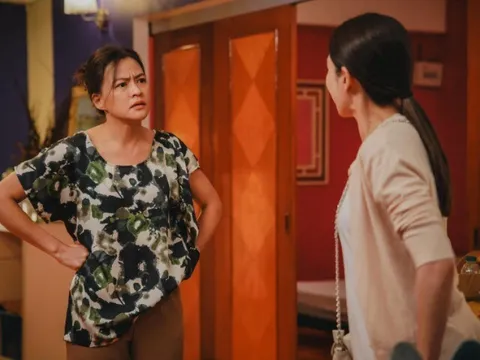 Về thăm mẹ chồng không báo trước, tôi tình cờ nghe được lời hàng xóm nói mà sống mũi cay cay
