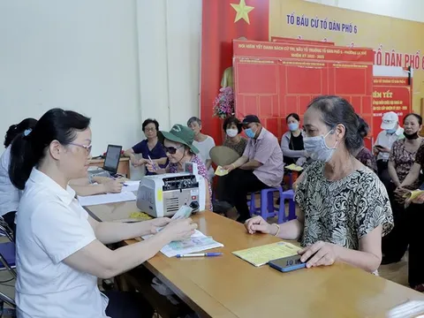 Từ 01/7/2025, người nghèo đủ 70 tuổi có thể được hưởng trợ cấp hưu trí xã hội