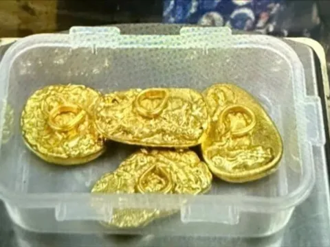 Người đàn ông bị cướp 2kg vàng, danh tính thủ phạm gây ngỡ ngàng