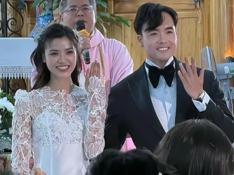 Diễn viên Anh Đào tổ chức lễ ăn hỏi