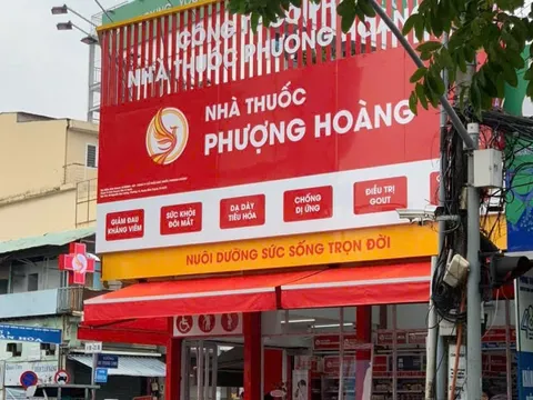 Nhà thuốc Phượng Hoàng: “Loạn” từ thuốc kê đơn đến chất lượng dược sĩ