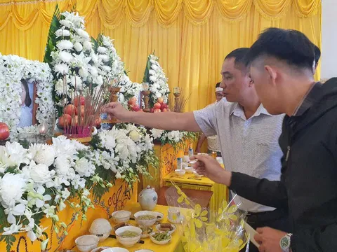 Tang lễ đẫm nước mắt vụ 4 nạn nhân tử vong do cháy nhà ở Nha Trang
