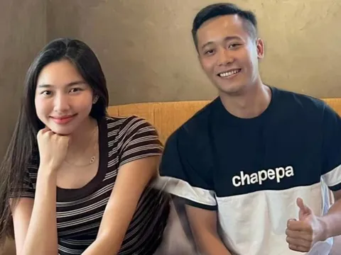 Hoa hậu Thùy Tiên có hành động đặc biệt dành cho Quang Linh Vlogs