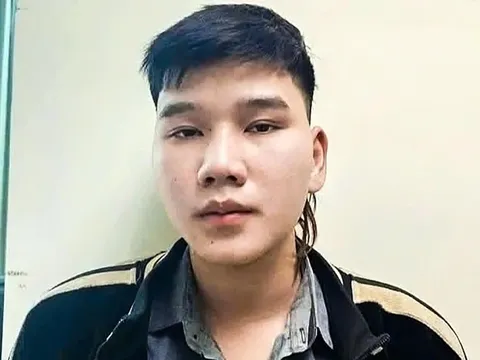 Nam thanh niên 'đi bão' tông gãy chân cảnh sát 141