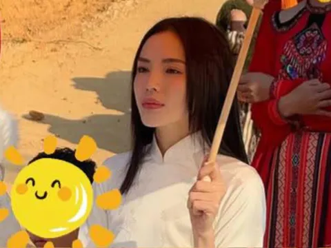 Lời hồi đáp ngầm của Hoa hậu Kỳ Duyên