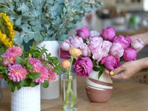 3 bước đơn giản giúp hoa héo tàn "hồi sinh" trong tích tắc, hoa sẽ tươi rói như lúc mới mua