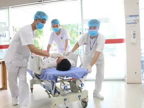 Quyền lợi của người có thẻ BHYT được hưởng thế nào khi khám chữa bệnh ngày Tết?