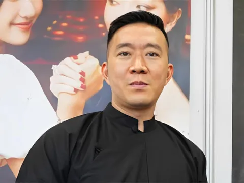 Đạo diễn Hoàng Nam: 'Mọi người nhìn với ánh mắt thương hại khi biết tôi ra phim cùng lúc với Trấn Thành'