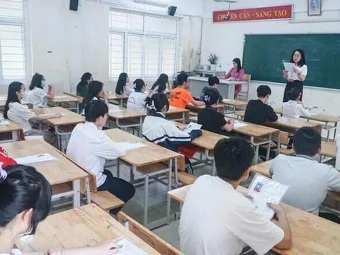 Giáo viên đăng ký kinh doanh khi dạy thêm từ 14/02/2025 thế nào?