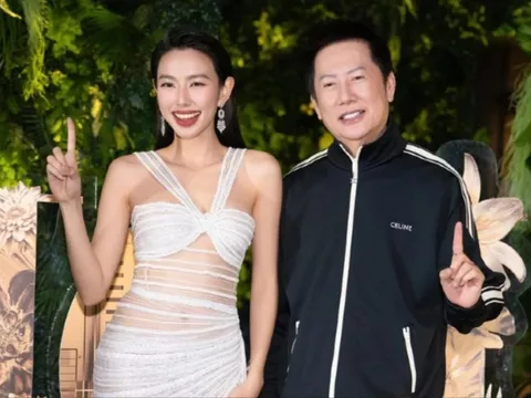 Chủ tịch Nawat 'tự vả mặt mình'