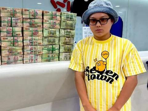 Phạm Thoại đang mất gì sau khi tung 28 trang sao kê 13,6 tỷ kêu gọi từ thiện?
