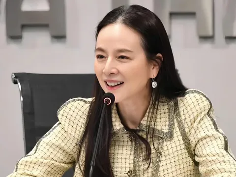 Kế hoạch World Cup của Madam Pang