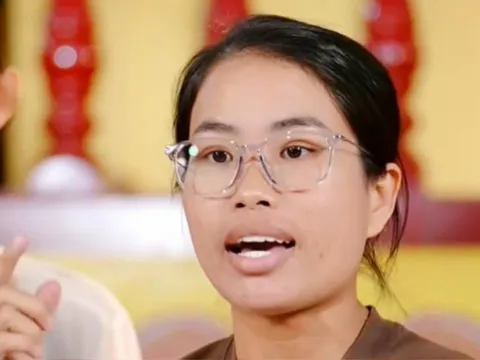 Mẹ bé Bắp mắng chửi mạnh thường quân?