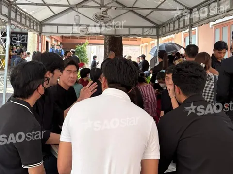 An ninh siết chặt ở lễ nhập quan diễn viên Quý Bình