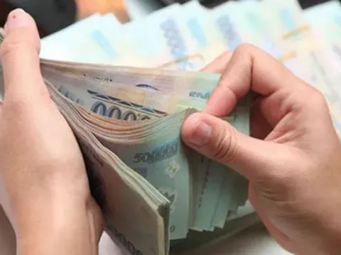 Bãi bỏ 11 Nghị định về quản lý lao động, tiền lương, tiền thưởng