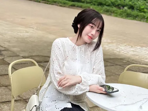 Vợ xinh như hoa khôi của Hồ Văn Cường