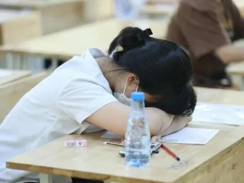 Lối rẽ nào cho thí sinh trượt lớp 10 công lập?