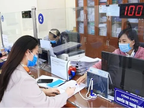 Bộ Nội vụ đề xuất không bắt buộc đổi giấy tờ sau sáp nhập