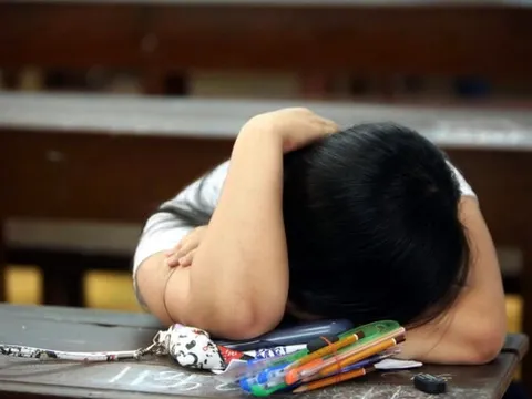 Phụ huynh đừng tạo áp lực cho con trước những kỳ thi lớn