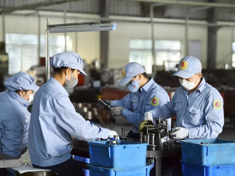 Doanh nghiệp không được cắt giảm tiền lương khác khi tăng lương tối thiểu