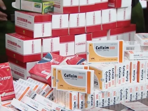 “Tuyên chiến” không khoan nhượng với thuốc giả, thực phẩm giả dịp Tết