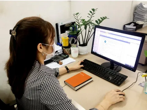 Hộ kinh doanh có doanh thu dưới 01 tỉ đồng/năm có thể không phải bắt buộc sử dụng hóa đơn điện tử