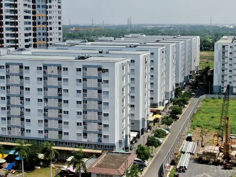 Bộ Chính trị yêu cầu hoàn thiện cơ chế thúc đẩy phát triển nhà ở thương mại có giá phù hợp với thu nhập người dân