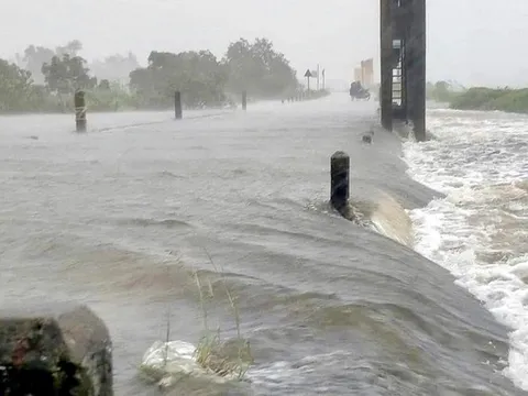 Mưa lớn bất thường cuối tháng 12, vùng nào lại bước vào đợt thời tiết nguy hiểm?
