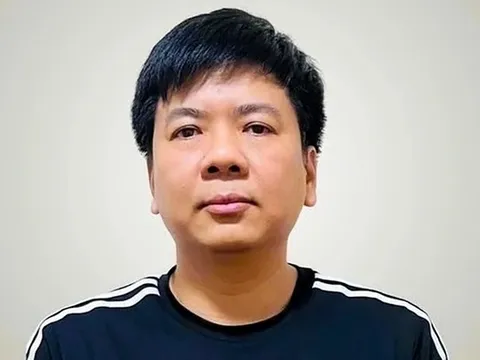 Shark Thuỷ và đồng phạm bị cáo buộc chiếm đoạt hơn 7.000 tỷ đồng