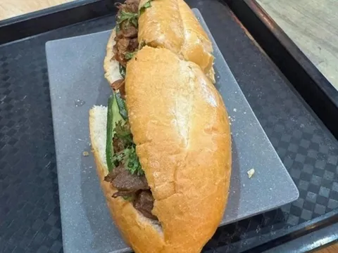 Thông tin mới liên quan vụ ổ bánh mỳ 208 nghìn đồng tại sân bay Nội Bài