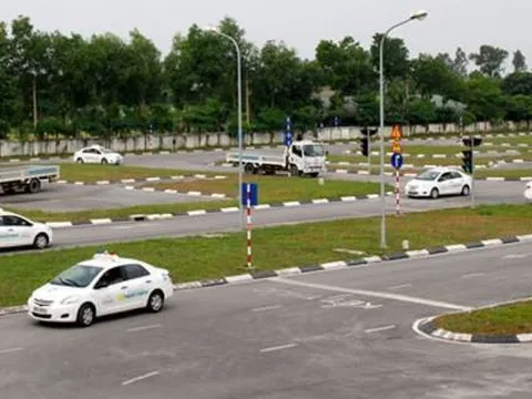 Xử lý dứt điểm tồn đọng về sát hạch, cấp đổi giấy phép lái xe trước 30/7