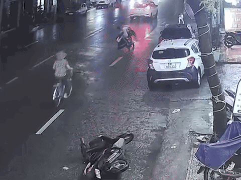 Clip: Thót tim cảnh người đàn ông ở Bắc Ninh 'tóm sống' tên trộm xe máy