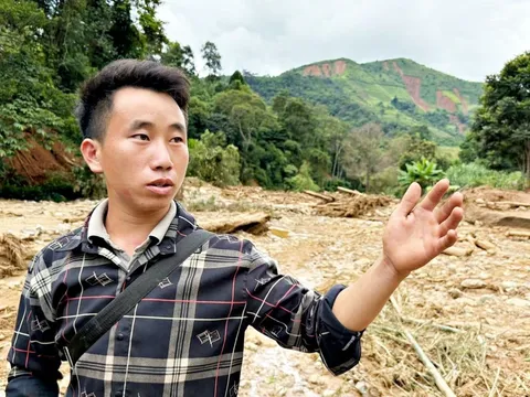 Chân dung trưởng bản ở Điện Biên cứu gần 100 người dân thoát nạn khỏi lũ quét