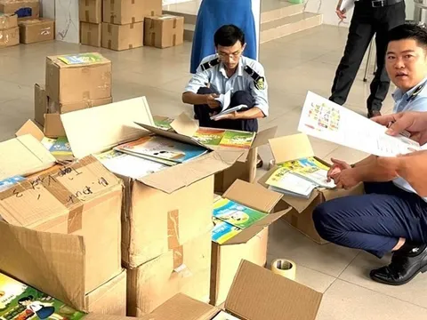 Cảnh báo sách giáo khoa giả tràn lan thị trường